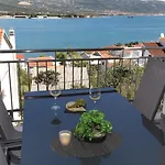 Vida Mit Pool