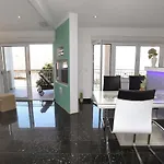 Vida Mit Pool Apartment Trogir