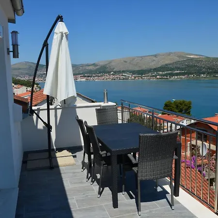 Appartement Vida Mit Pool *