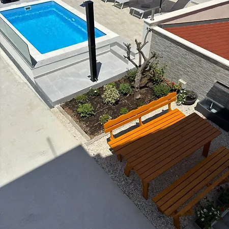 Vida Mit Pool *