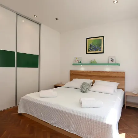 Vida Apartment *